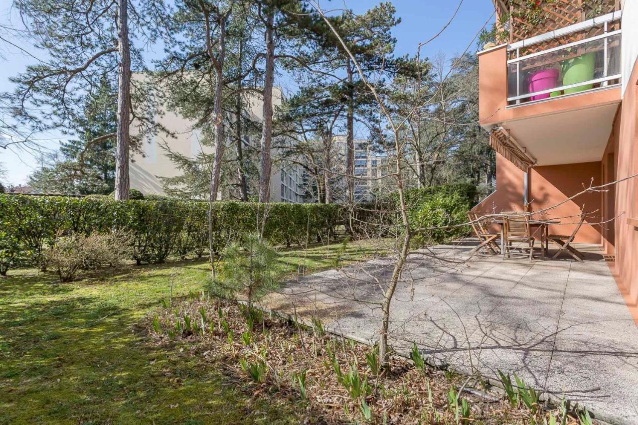 Suite Granges En Rez-De-Jardin Pour 4 Voyageurs Lyon Exteriör bild